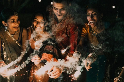 Why natural diamonds make the perfect Diwali gift 