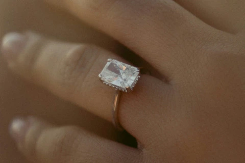 Diamond or cubic zirconia? Here’s how to tell