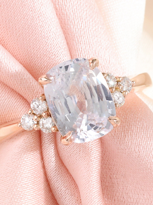 White sapphire or diamond ring