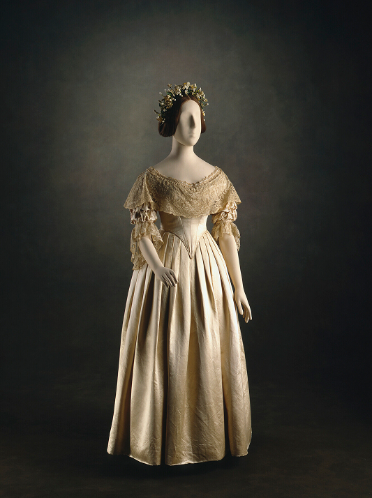 Queen Victoria's white wedding dress