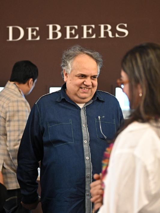 Guest at De Beers India Art Fair