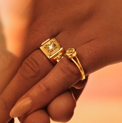 Why do natural diamonds symbolise everlasting love and devotion?