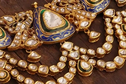 Your complete guide to polki diamonds