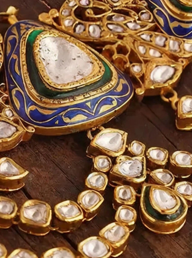 Polki diamonds necklace