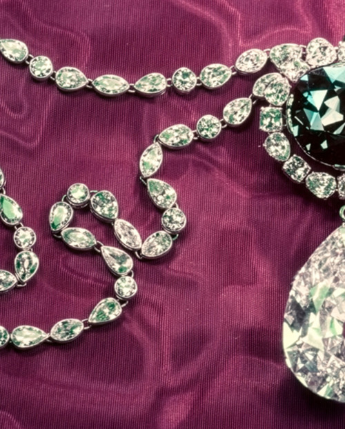 The Hope Diamond with the star of East diamond