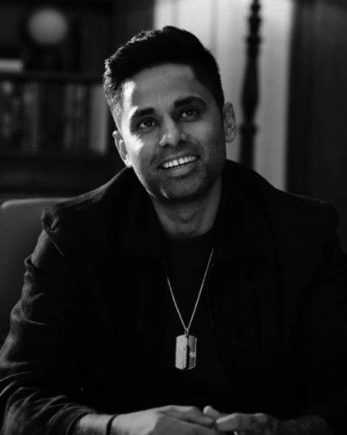 Suryakumar Yadav wearing a De Beers custom powerplay diamond pendant
