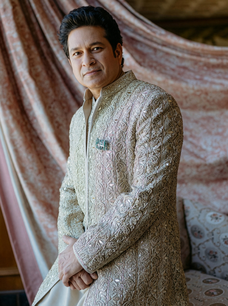 cricketer Sachin Tendulkar wore a statement diamond and emerald brooch