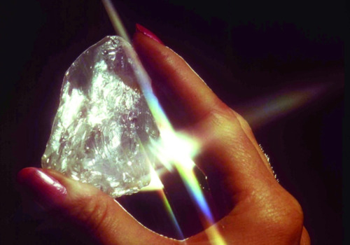 B11.84 The Most Fascinating NDs Ever Discovered Star Of Sierra Leone Rough Diamond Museum Amsterdam 2048x1354.jpg