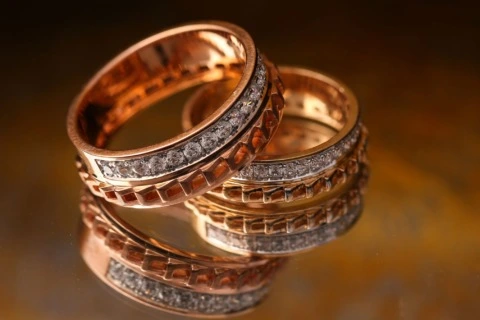 The impact of cut, quality, and settings on small diamonds