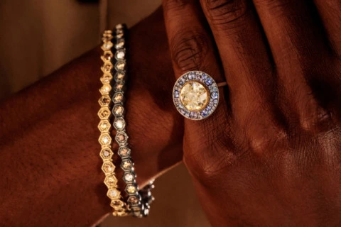 All you need to know about choosing the perfect diamond gift for him
