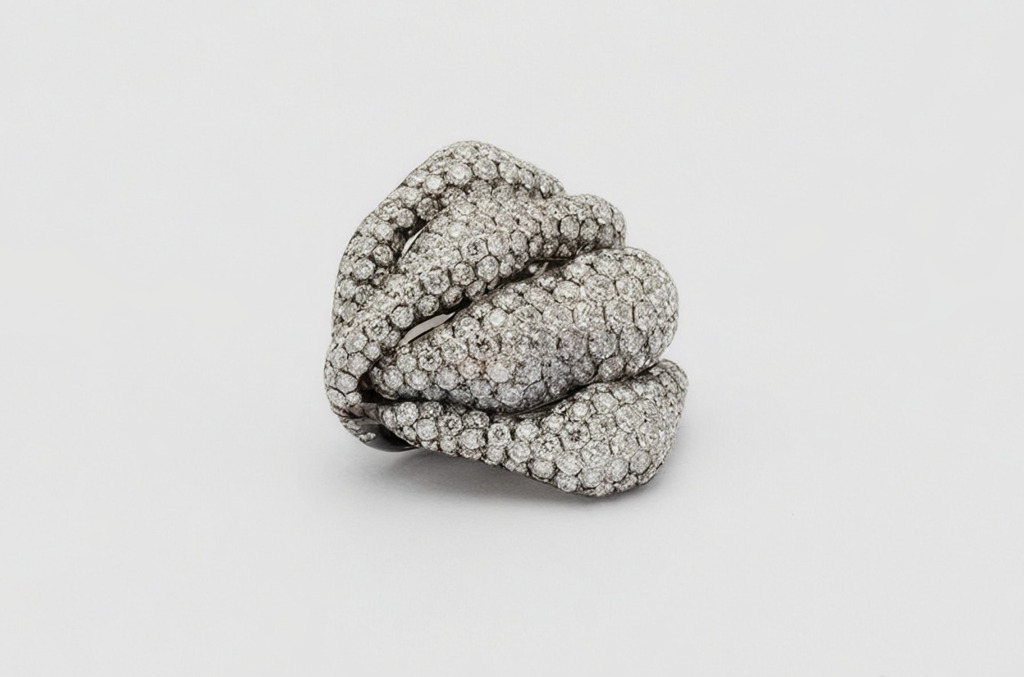 10 Diamond Jewellery Pieces To Gift This Diwali 2026 Image 05 The Sentimental One Studio Renn