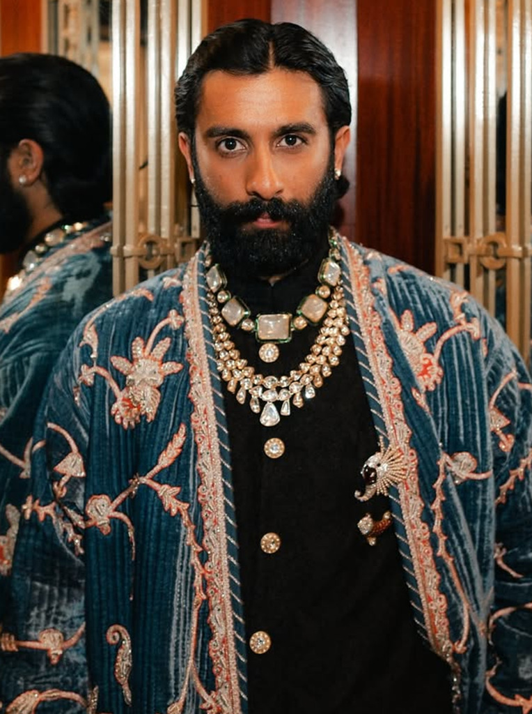 Brooches-for-men_Sawai-Padmanabh-Singh