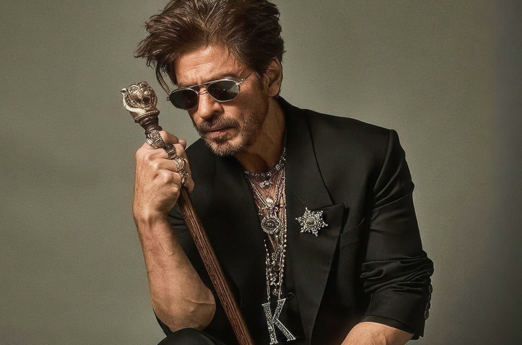 Brooches-for-men_Shah-Rukh-Khan-Met-Gala-2025