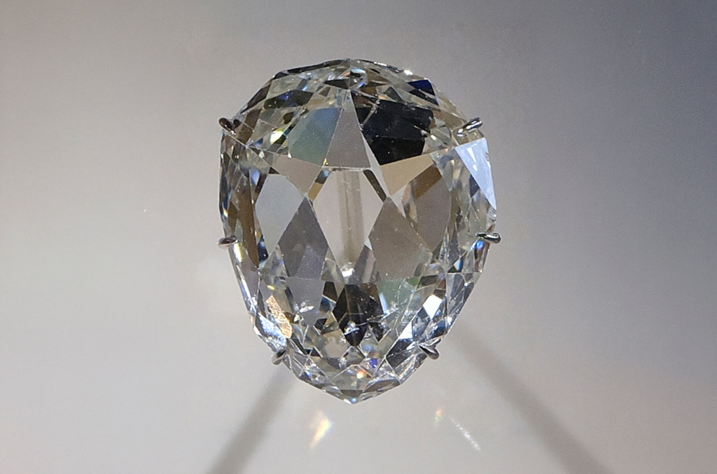 Dawn desert diamond