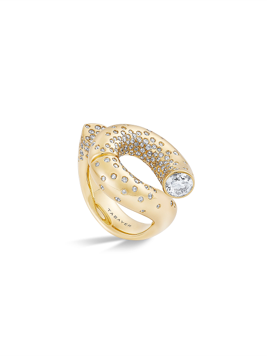 Tabayer Twisted Sister bypass ring © Image courtesy of Tabayer