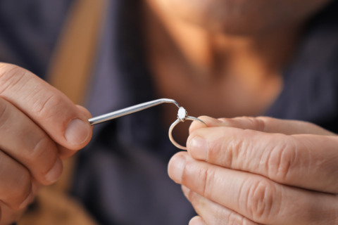 The precision and expertise behind working with natural diamonds 