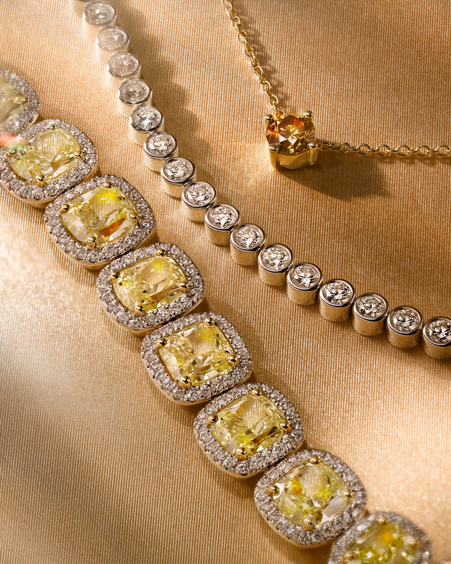 Good things come in threes, and this Desert diamond trio’s serving looks. Which one’s your pick?
#desertdiamonds #ADiamondIsForever #NaturalDiamonds #DiamondBracelets #DiamondNecklace #DiamondPendant
