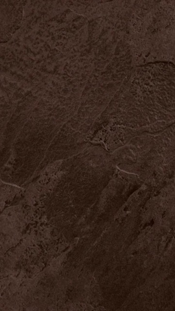 Stands out without trying, embodies quiet confidence, wears desert diamonds in whiskey tones. 
💎: @harwellgodfrey @levian_jewelry @atticgold
#ADiamondIsForever #NaturalDiamonds #DiamondRings #DiamondEarrings #DiamondNecklace #DesertDiamonds