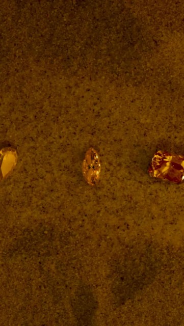 Zoom out to see the range within. Which Desert diamond best captures your current vibe?
#desertdiamonds #ADiamondIsForever #NaturalDiamonds #NaturalDiamondJewelry