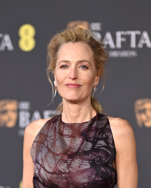 Desert diamonds dazzle @bafta 2026.
Gillian Anderson, Nathalie Emmanuel, Regé-Jean Page, Archie Madekwe and Audrey Nuna took to the red carpet in a spectrum of warm-hued natural diamonds.
@gilliana, @nathalieemmanuel and @archmadekwe in @ara_vartanian
@regejean in @hirshlondon
@audreynuna in @ananyafinejewellery
#BAFTA #Desertdiamonds #Naturaldiamonds #ADiamondisForever