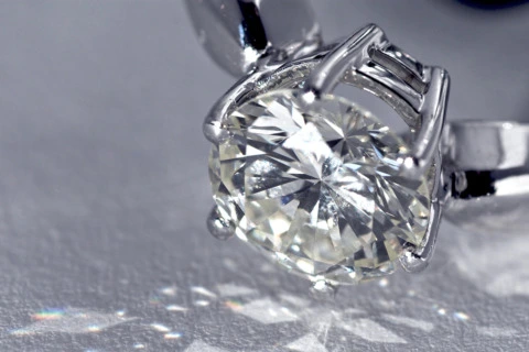 Bigger isn’t always better: how cut and quality outweigh diamond carats   