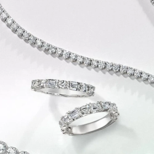 B8 68 Choosing the perfect diamond Lead Image Brilliant Earth