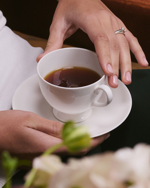 B8 72  Gifting Diamonds to Yourself Lead Image 1600 x 675px