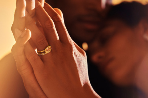 The emotional value of gifting natural diamonds vs lab grown