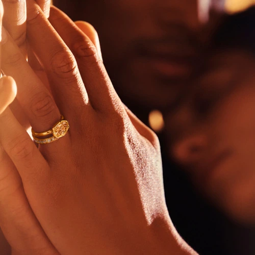 B7 The emotional value of gifting natural vs Lab grown diamonds  lead