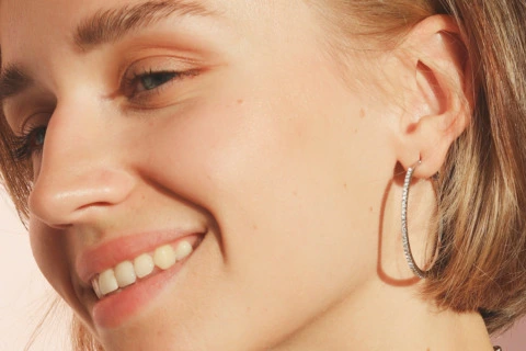 The benefits of wearing natural diamonds: wellbeing, confidence and emotional meaning