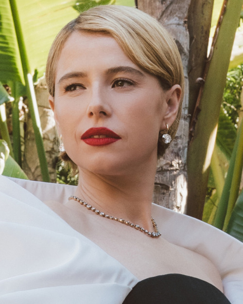 SAGs Jessie Buckley Lead Credit @selashiloni @earlymorningriot