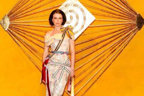 De Beers celebrates natural diamonds at Frieze with star-studded events in New York and London.