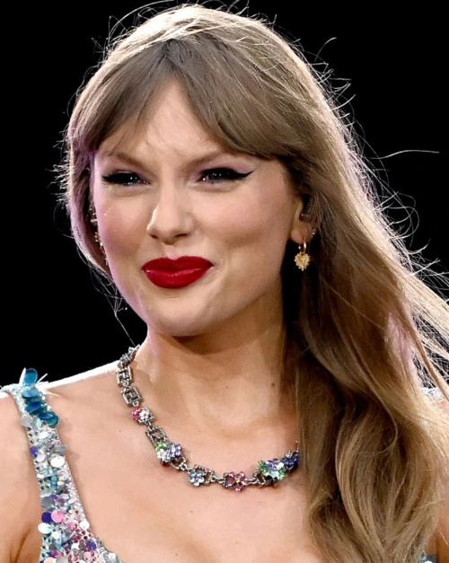 Taylor Swift Jewelry Box Initial Pendant Earrings  Image 2