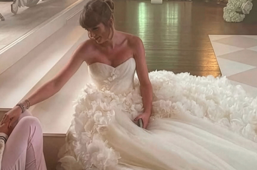 Taylor Swift Music Video