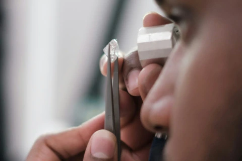 Natural vs lab-grown: which is genuinely unique?