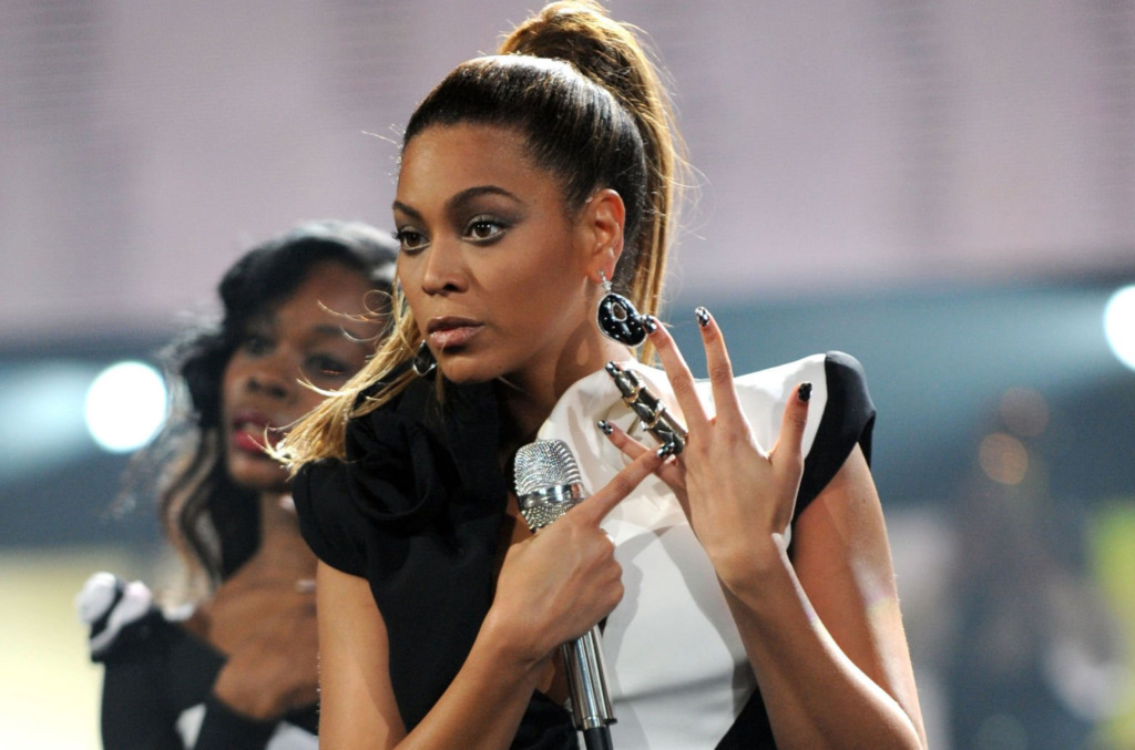 ‘Single Ladies Put A Ring On It By Beyonce Image 8
