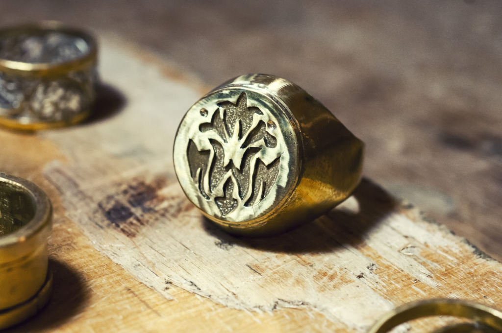 Henria Marietta signet ring