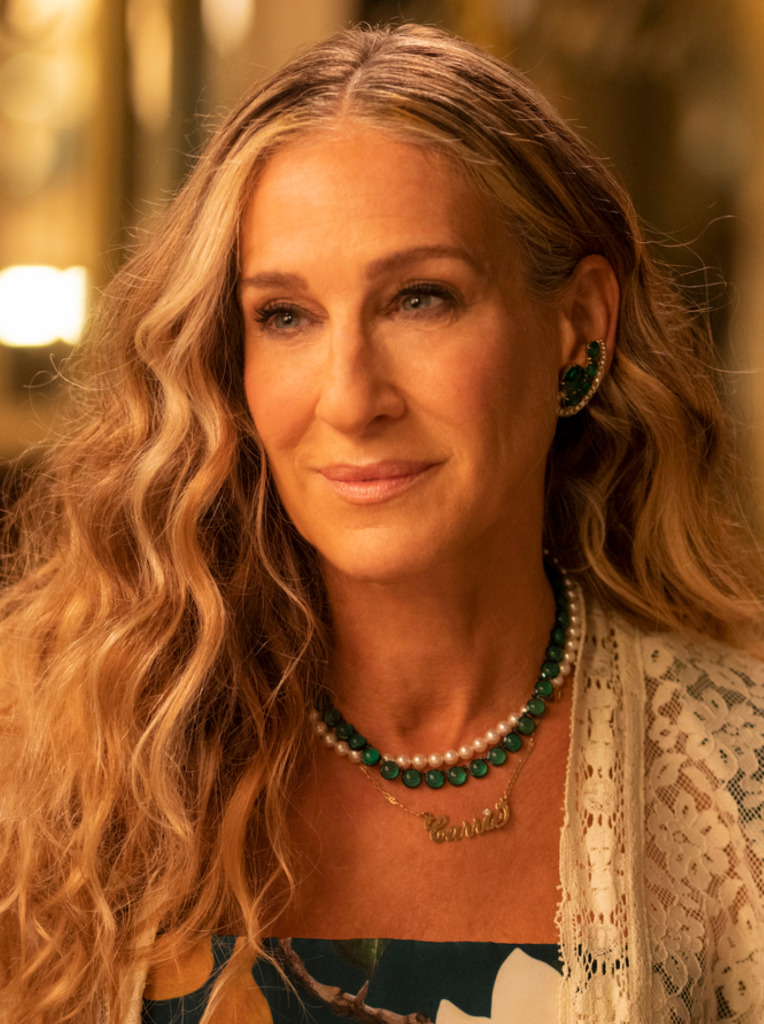 Image 8 Carrie Wearing Her Iconic Carrie Nameplate Necklace Older Carrie CREDIT  Warner Bros Discovery Press