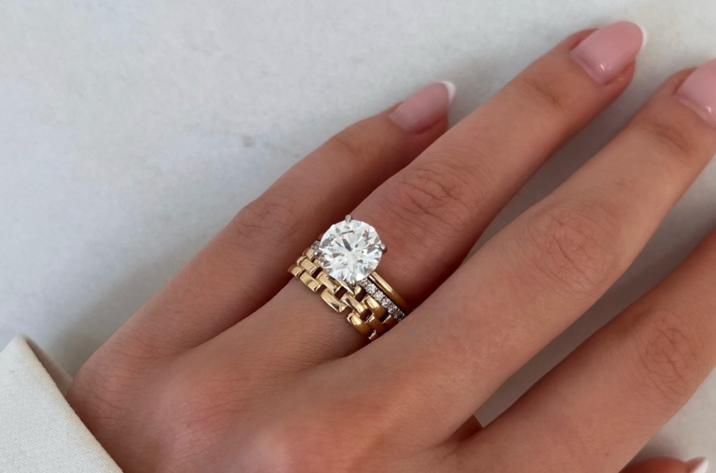 close-up-of-a-natural-diamond-engagement-ring
