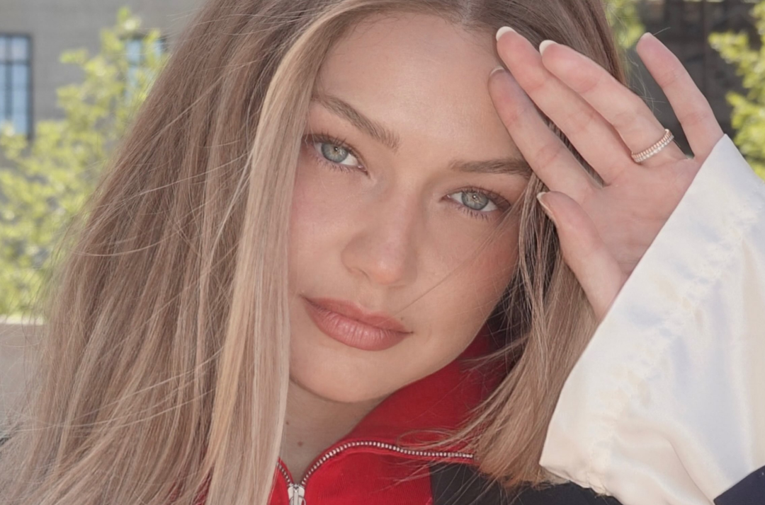Gigi Hadid Diamond Band