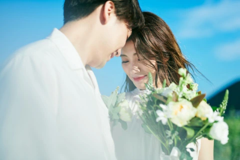 天然鑽石求婚戒指：如您般，獨一無二