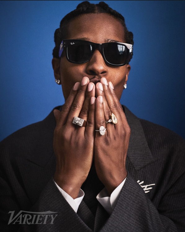 A$AP Rocky 佩戴鑽石戒指