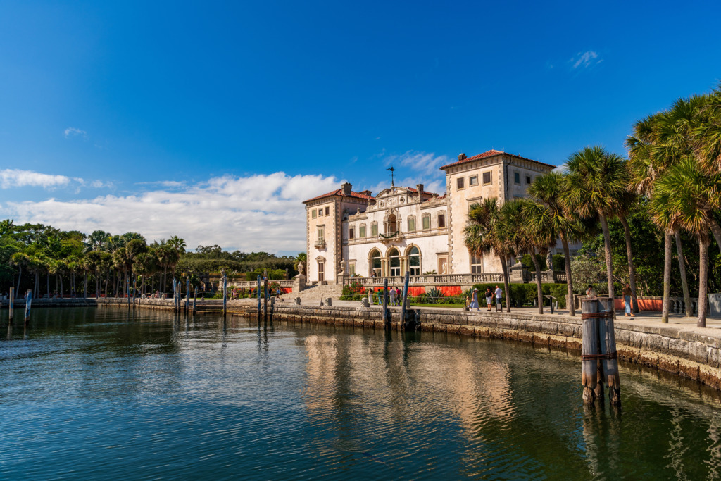 佛羅里達州維茲卡亞博物館及花園 (Vizcaya Museum & Gardens)