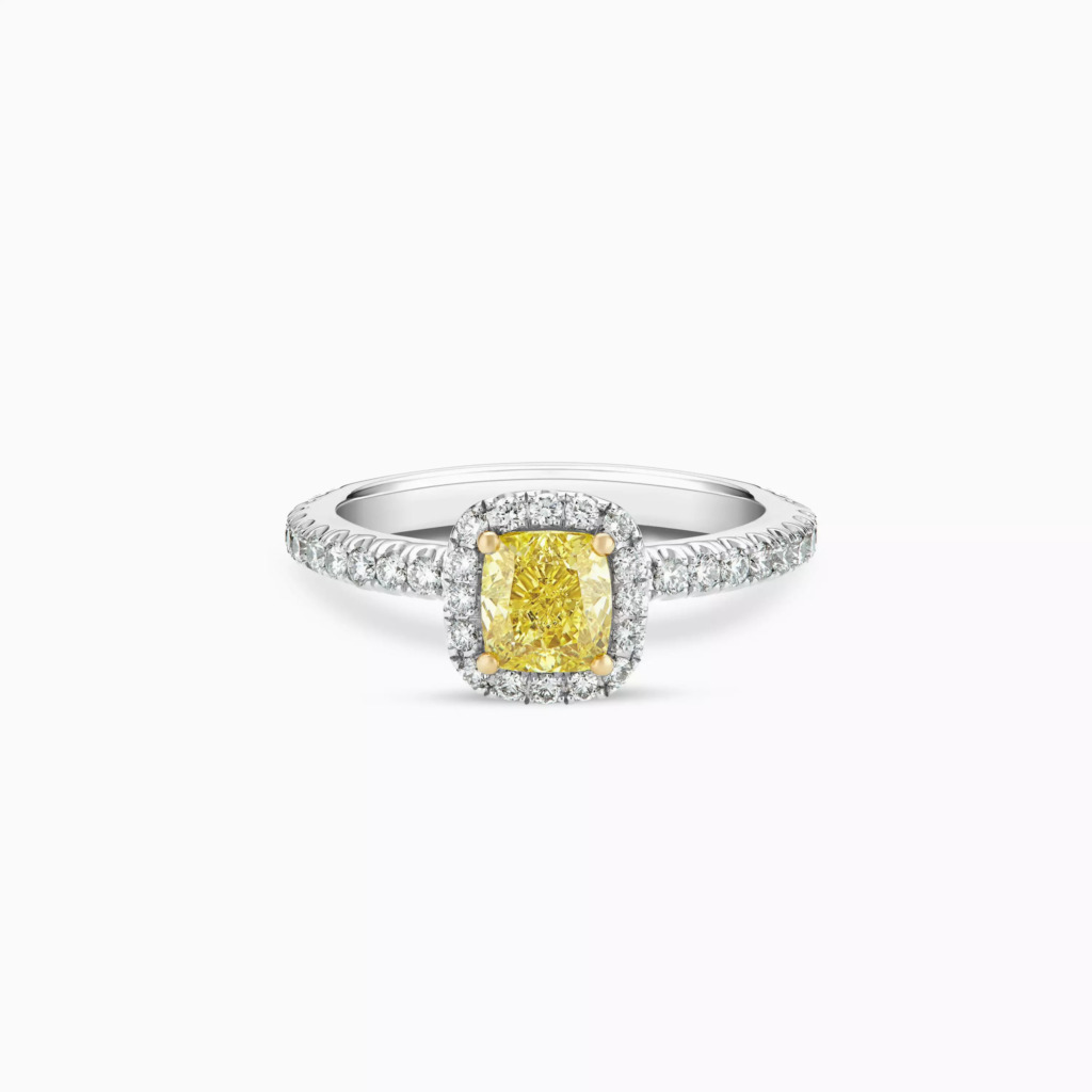 De Beers AURA 枕形黃鑽戒指